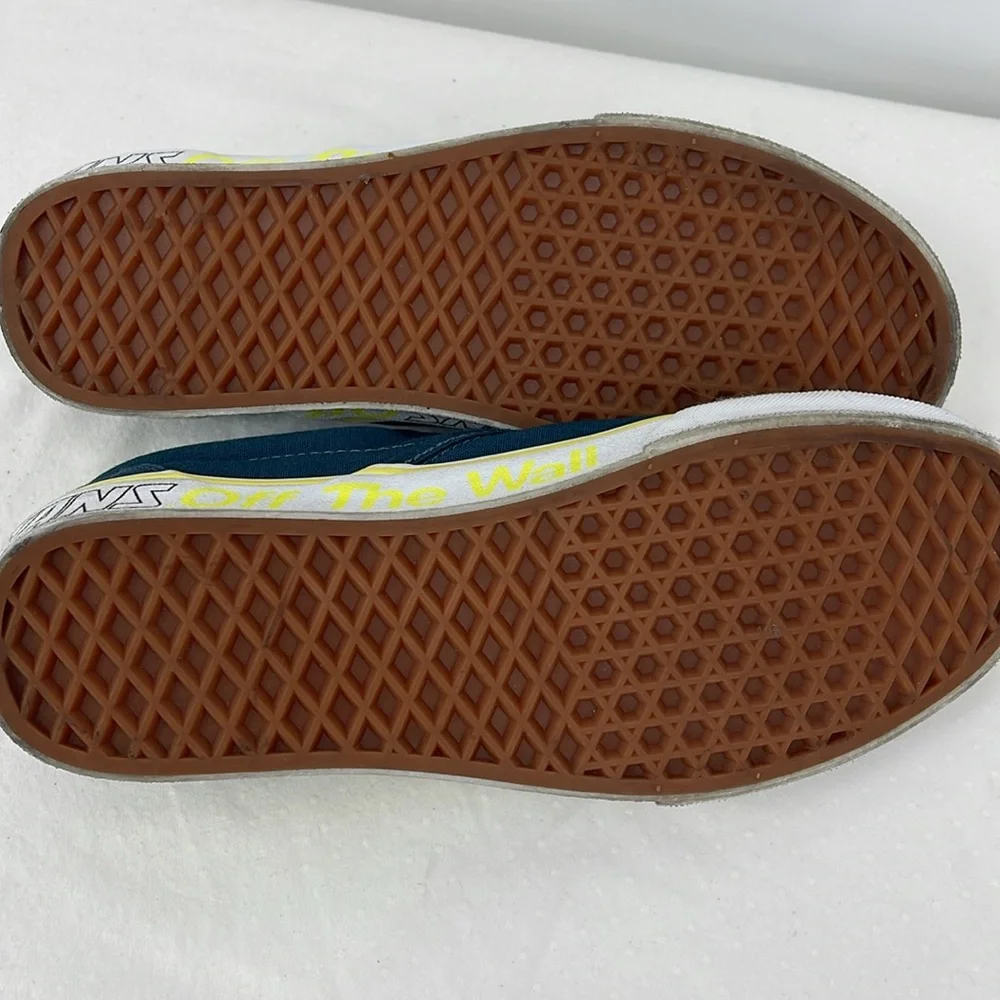 WOMENS SIZE 9 or MENS SIZE 7.5 Vans Blue Slip-On Sneakers OFF THE WALL